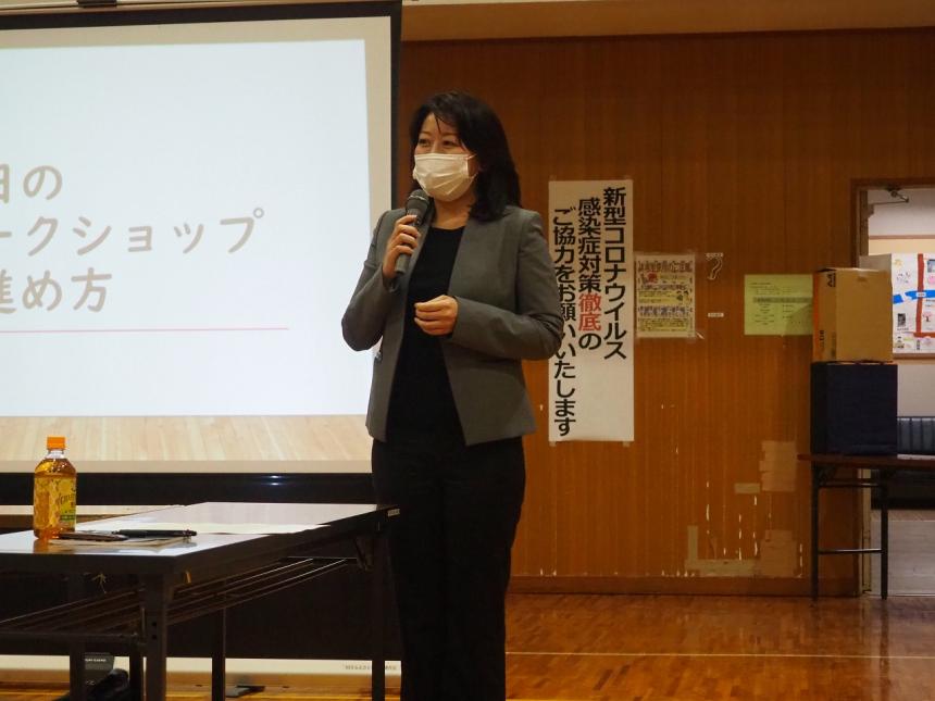 市長が話す様子
