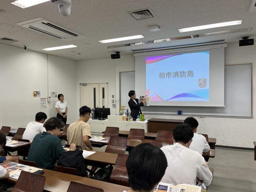 写真：就職説明会の様子2