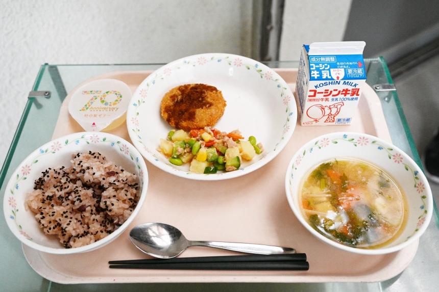 記念給食の写真