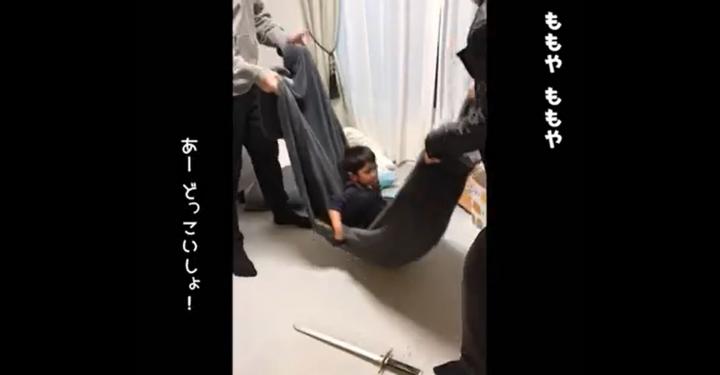 動画サムネイル
