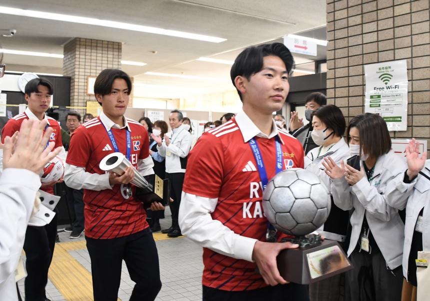 流経サッカー部1