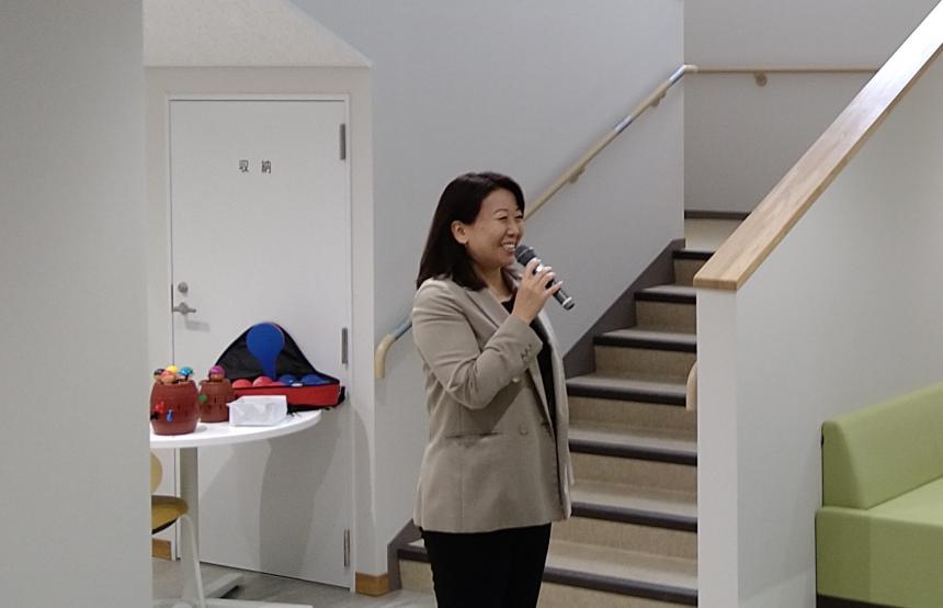 高田近隣センターで話す市長