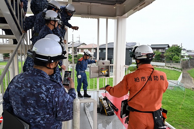 上階での放水口の使用方法、放水方法の確認